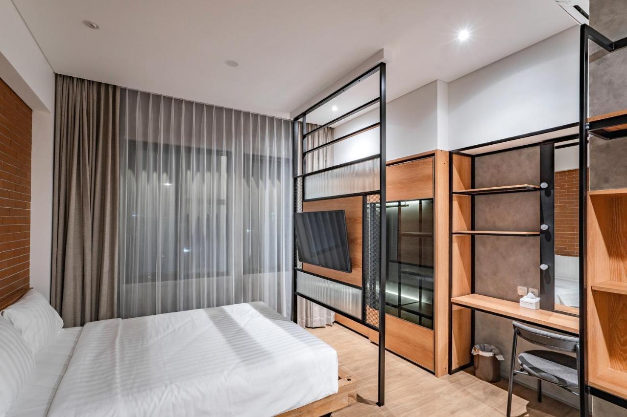 Loa Living Solo Baru Hotel Grogol Buitenkant foto