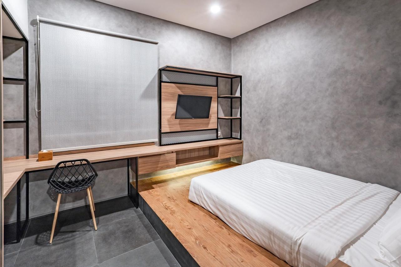 Loa Living Solo Baru Hotel Grogol Kamer foto
