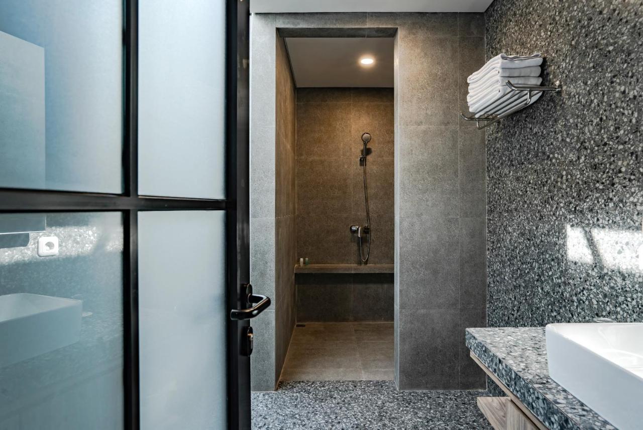Loa Living Solo Baru Hotel Grogol Buitenkant foto